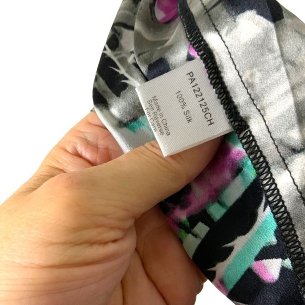 Parker Silk Halter Top Abstract Floral Geometric Print Keyhole Blouse Medium - Picture 7 of 7